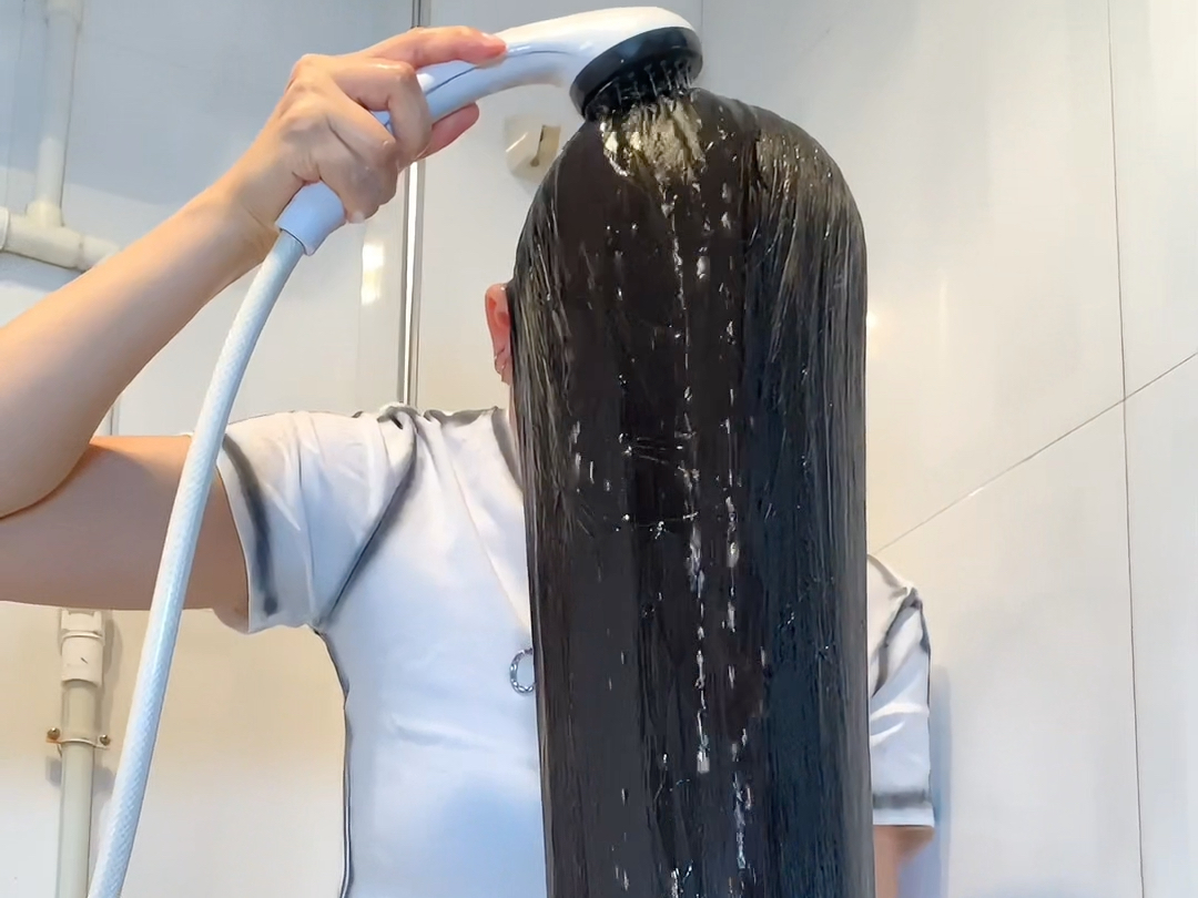 沉浸式洗头发