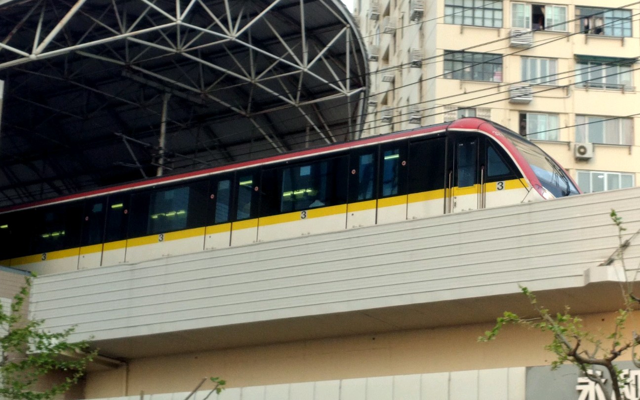 (4k 上海地铁)地面视角看黄鱼327飞速离开金沙江路站