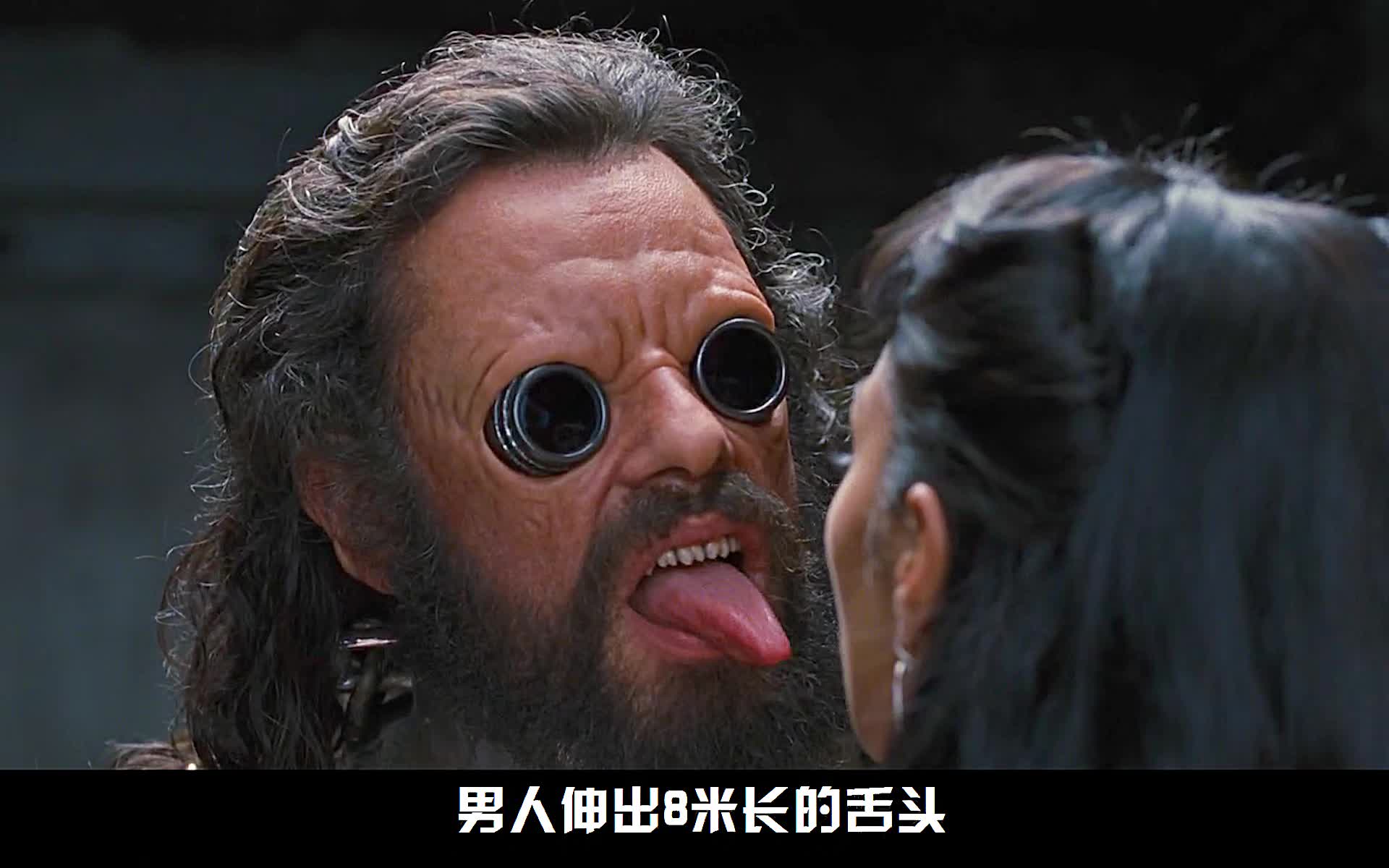 1-《黑衣人3》男人不惧美色,仅凭一招逃出月球监狱