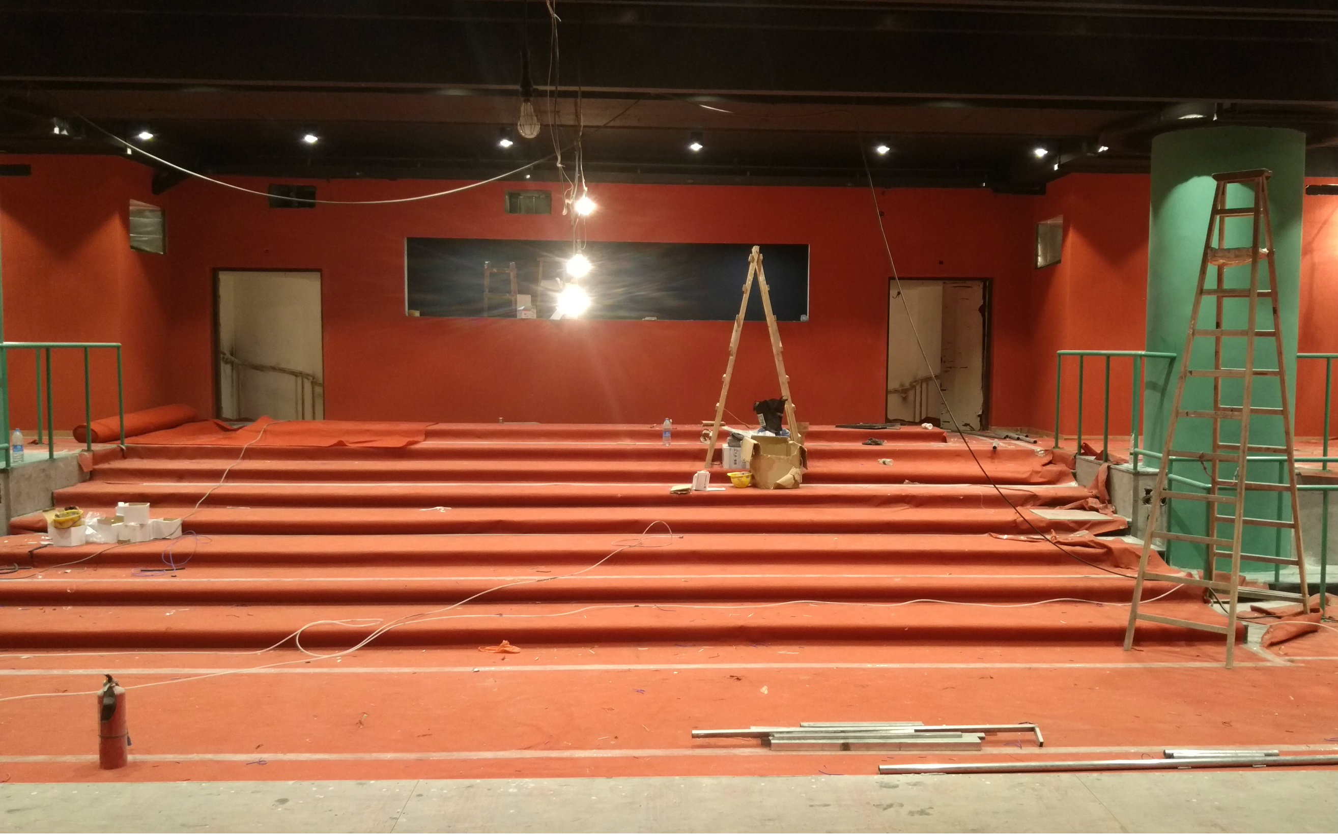 【gnz48】中泰三楼星梦剧场后台探秘