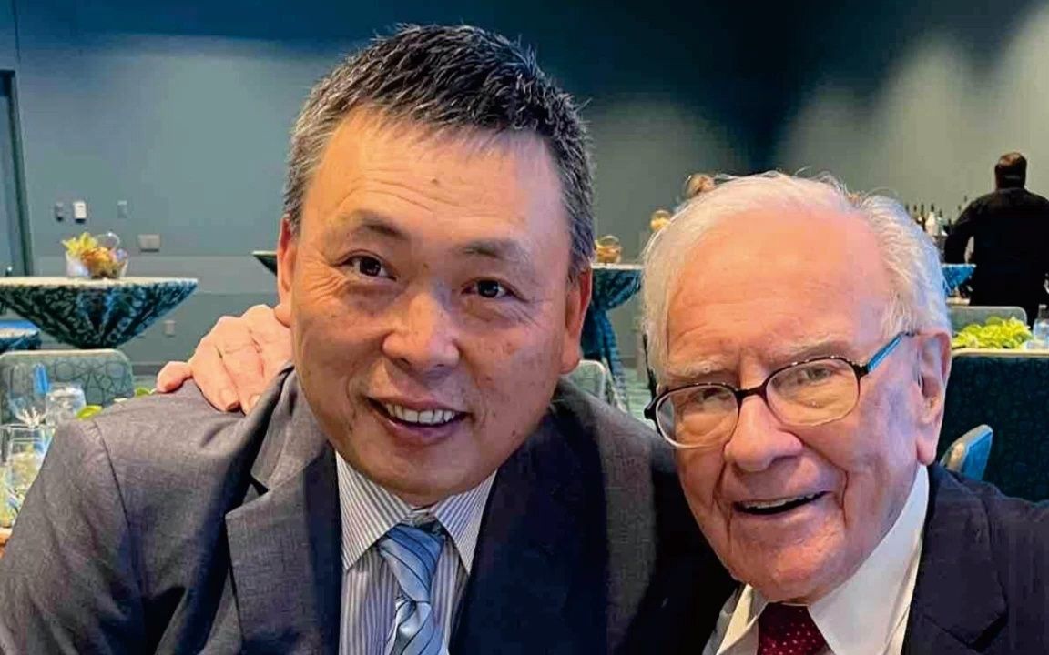 【段永平2011】学巴菲特最重要和人们能够学的东西其实是他不做什么!