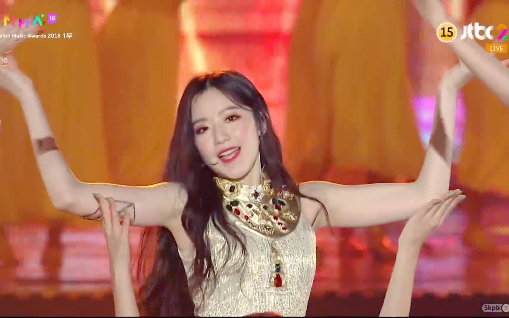 [图]【2018MMA (G)i_dle HANN&latata舞台】