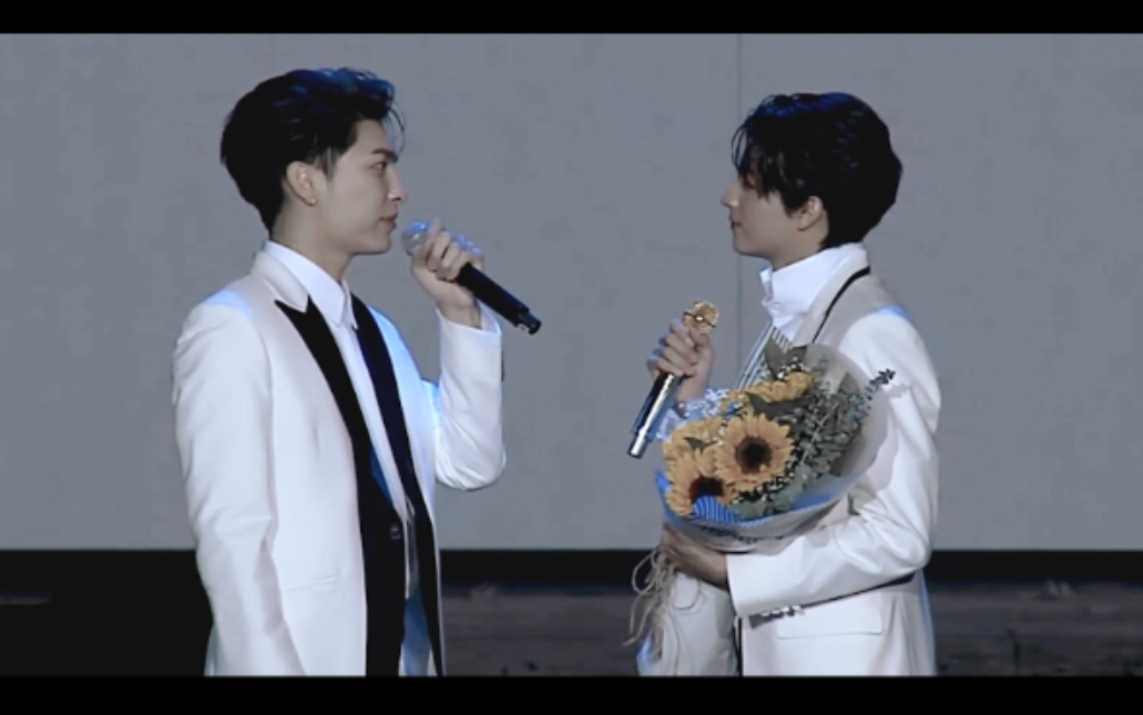 【mewgulf/缪糕】真的吻过他侧颈|真相是真_哔哩哔哩 (゜-゜)つロ