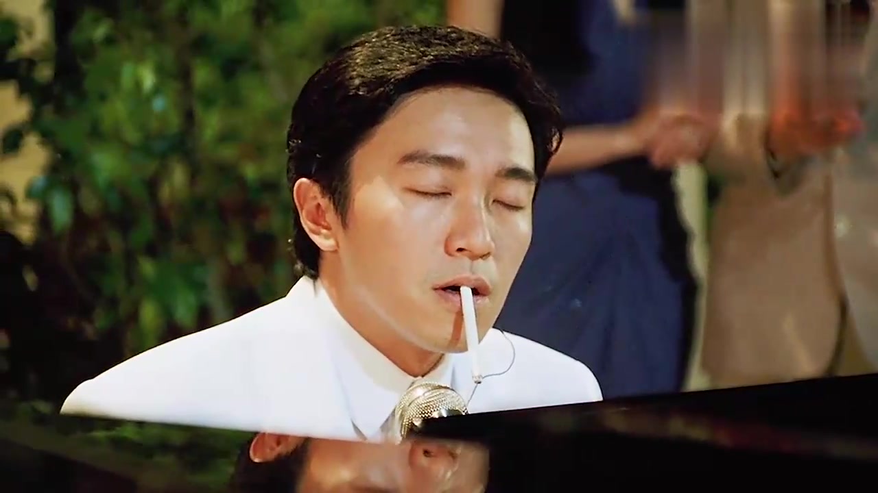 周星驰混剪:哥抽的不是烟,是寂寞