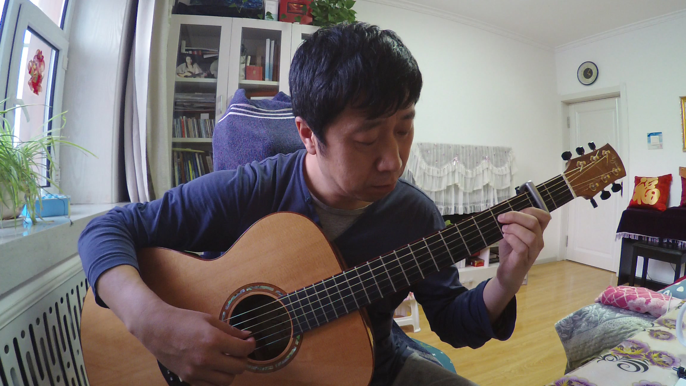 指弹吉他:岸部真明作品:山顶夕景