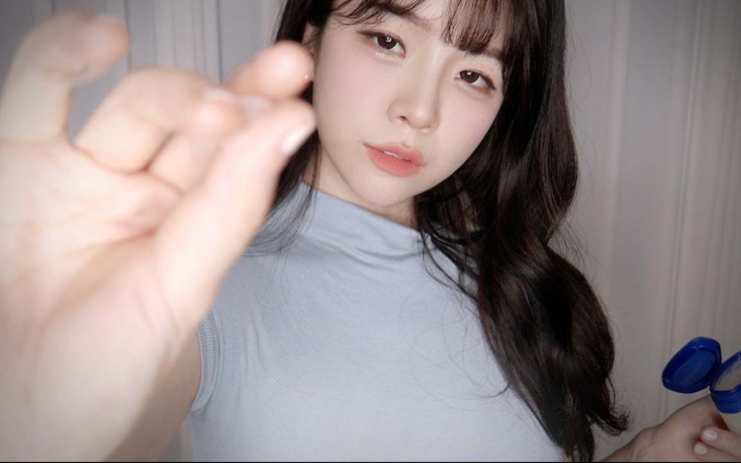 【yeonchu_助眠】女主播|asmr柔软的凡士林脸部按摩/充满舒适的唇语