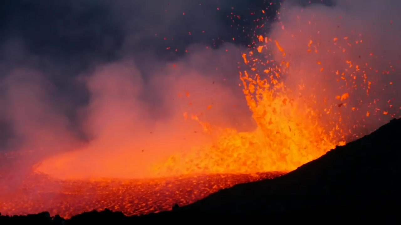 [图]国家地理教育片，认识火山，地球上火山的状况和火山的知识，火山喷发的原因