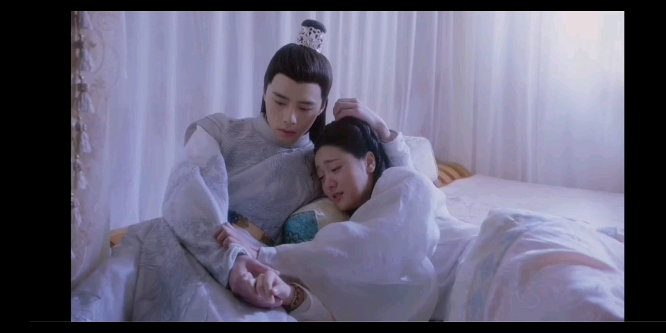 明月照我心:一而再再而三的吻戏