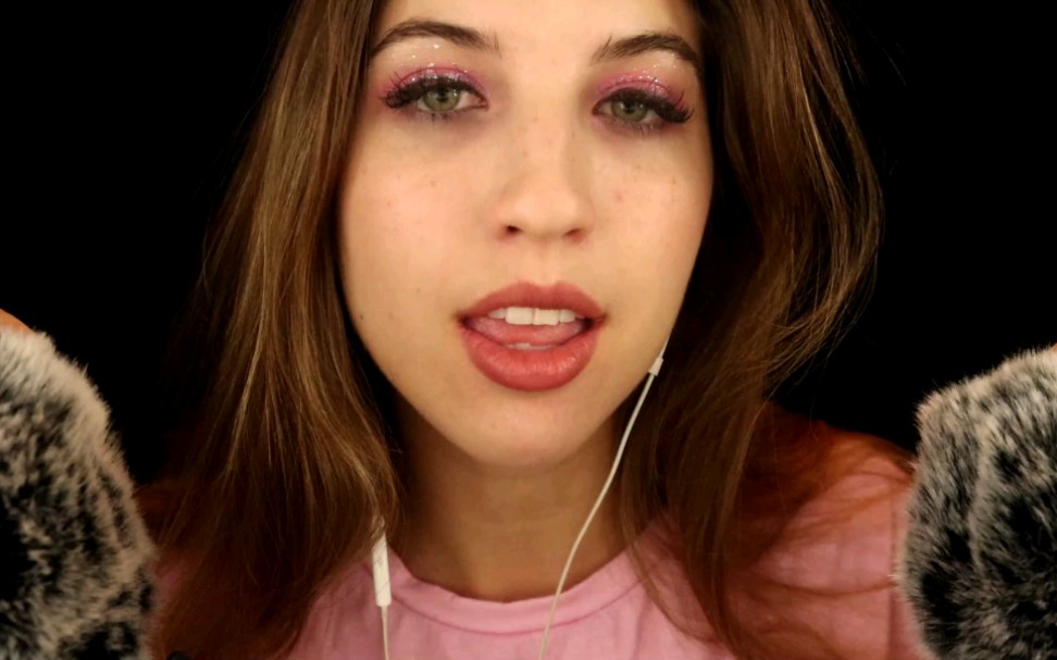 frivolousfox狐狸姐狐狸姐姐7830分钟的热吻78刷麦