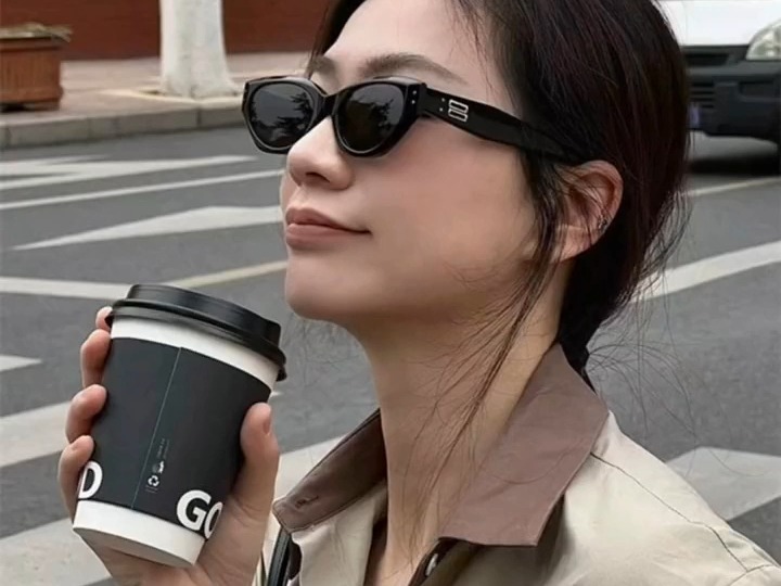 戴一次夸一次的猫眼墨镜,超适合方圆脸女女生!
