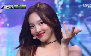 Download Video: 【4K 中字】TWICE - Alcohol-Free 无酒精打歌舞台 (210610 Mnet M!Countdown live)