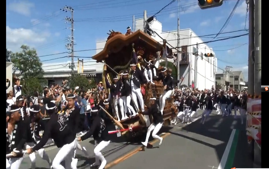 日本传统祭祀 山车转弯拽行 事故集(岸和田山车祭)哔哩哔哩bilibili