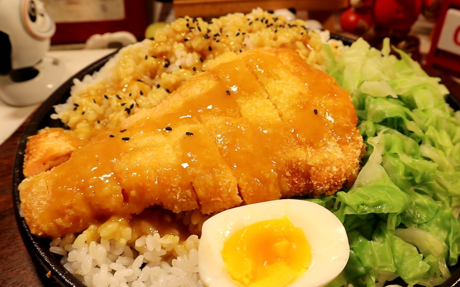 天啦,第一次吃这么一大份虾排饭,也太好吃了吧!