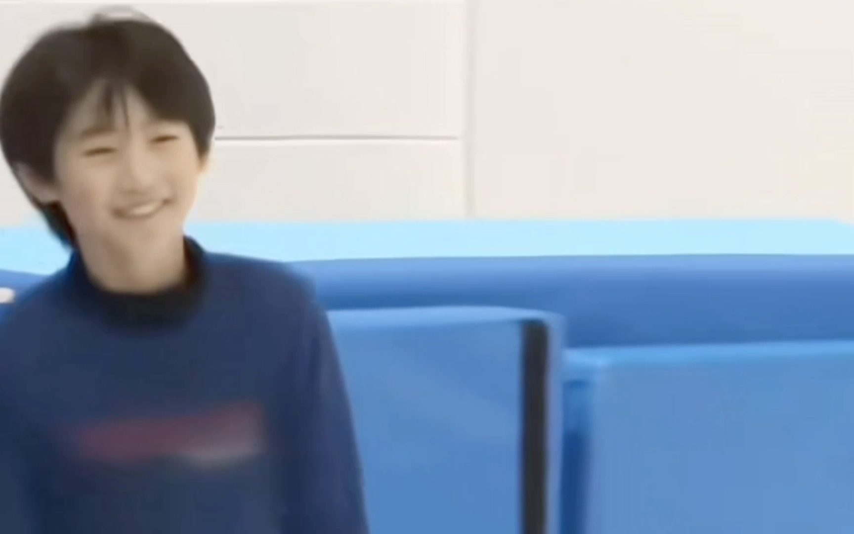 从小可爱到现在的小机器人!#朴成训#小时候#可爱