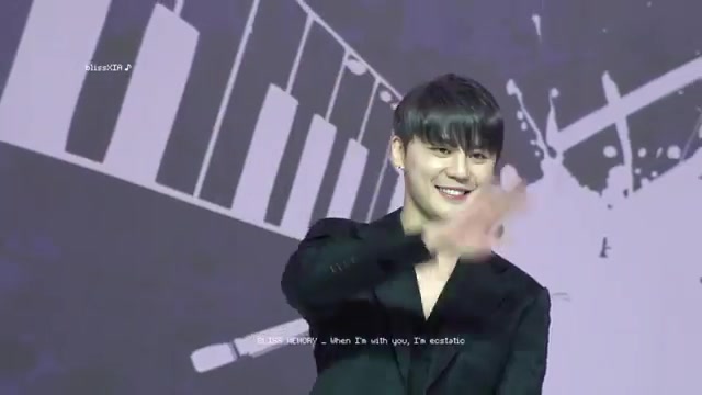 [图]190614 XIA Junsu 金俊秀 - 东盟周开幕式 How Can I Love You【blissXIA _】