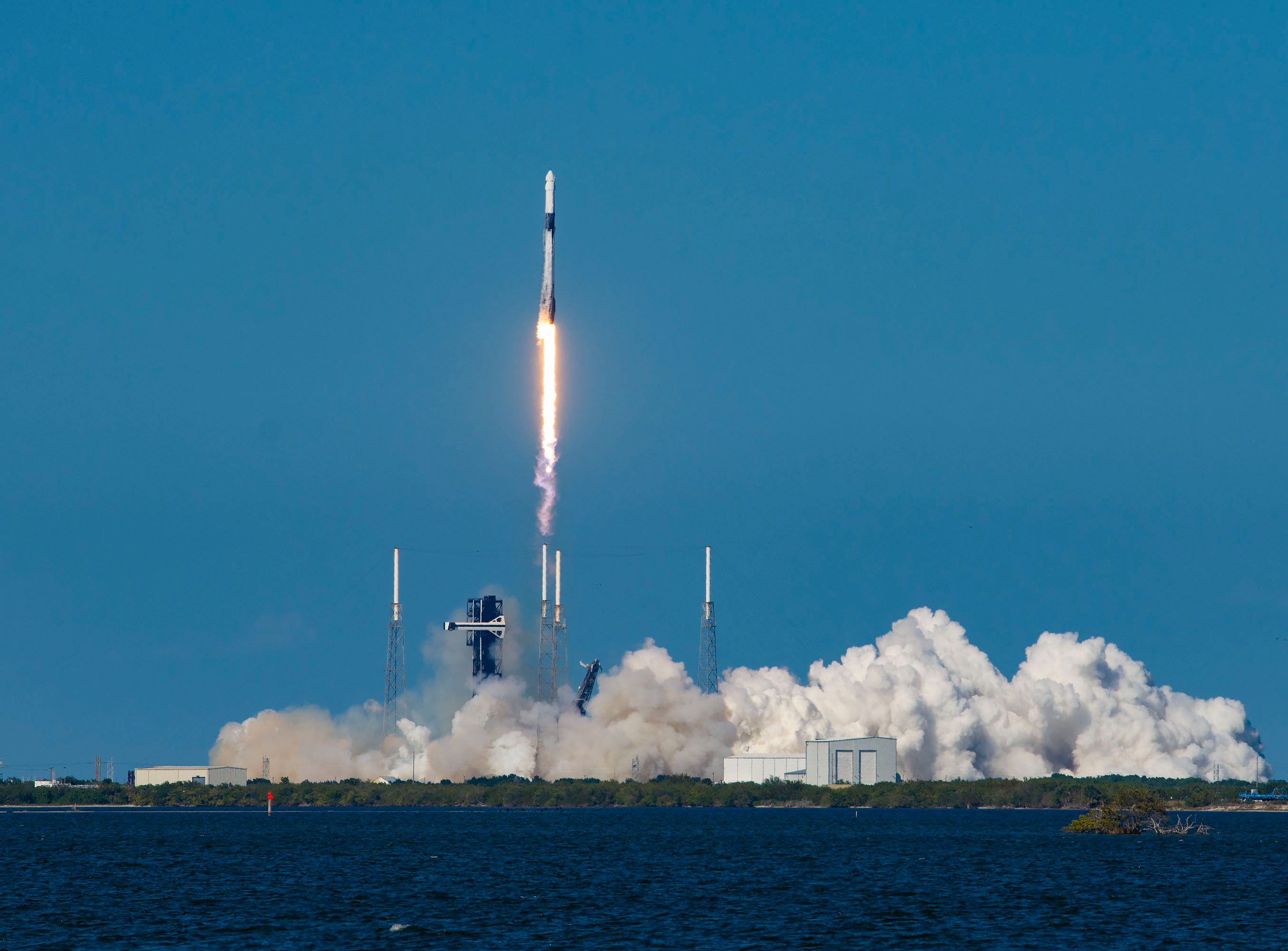 watch falcon 9 launch our third dragon mission of the year