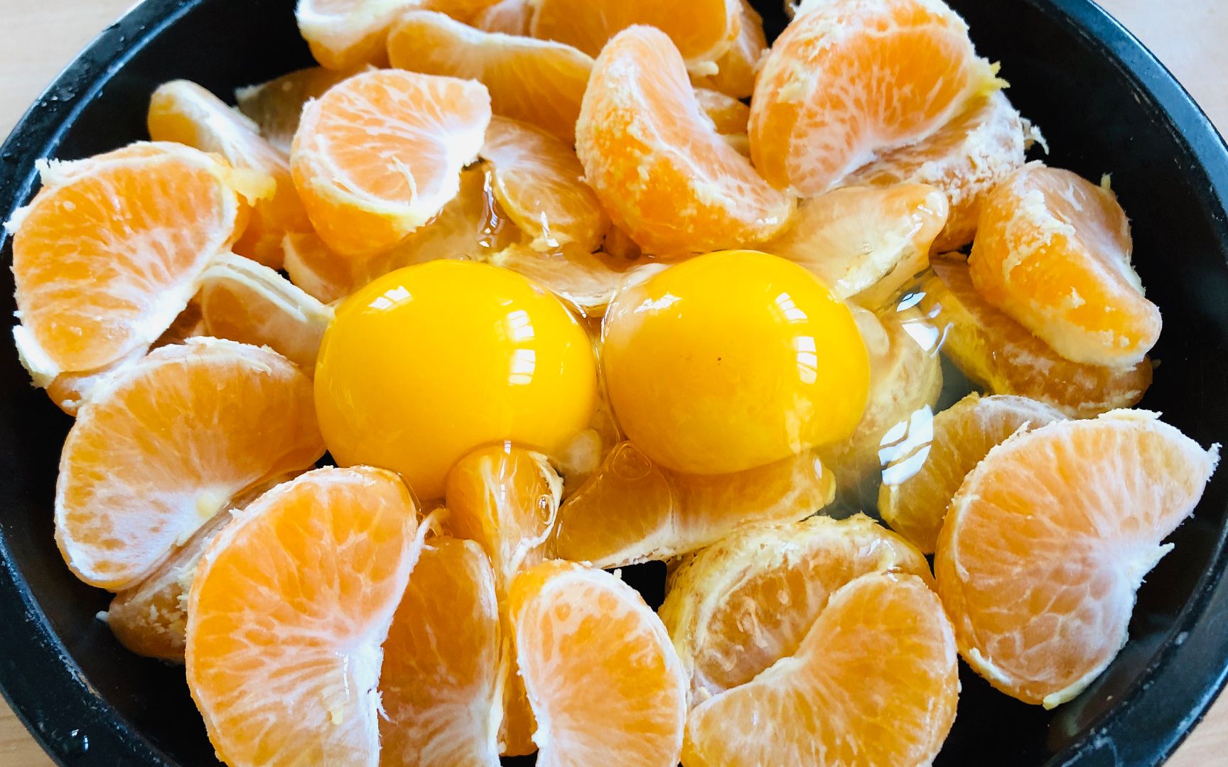 橘子加鸡蛋,出锅没想到这么好吃,不炸不煮,蓬松柔软比包子还香