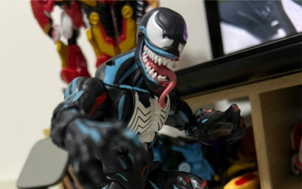 活动作品正版漫威marvellegends毒液挂卡6寸可动人偶手办