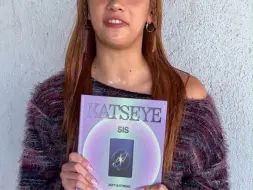 Télécharger la video: KATSEYE hybe美国女团好抽象的专辑带货方式