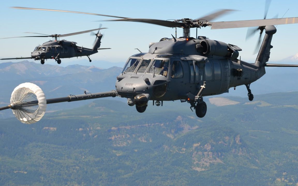 usamc hh-60g 铺路鹰(战斗搜救直升机) 空中加油