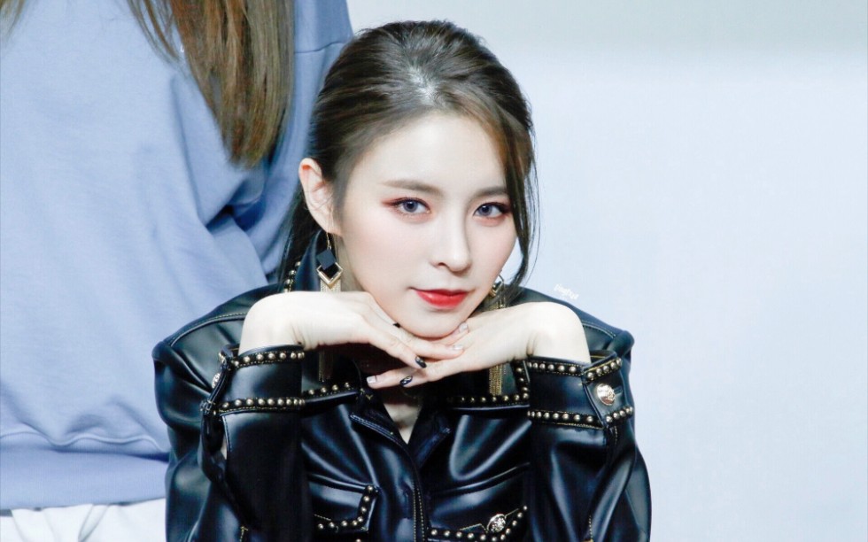 elkie庄锭欣(前clc)—black dress 180303 音中