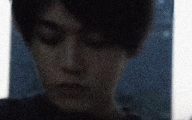 听说帅哥都是模糊的?