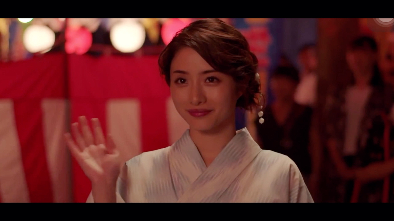 高岭之花 石原里美 回眸一笑