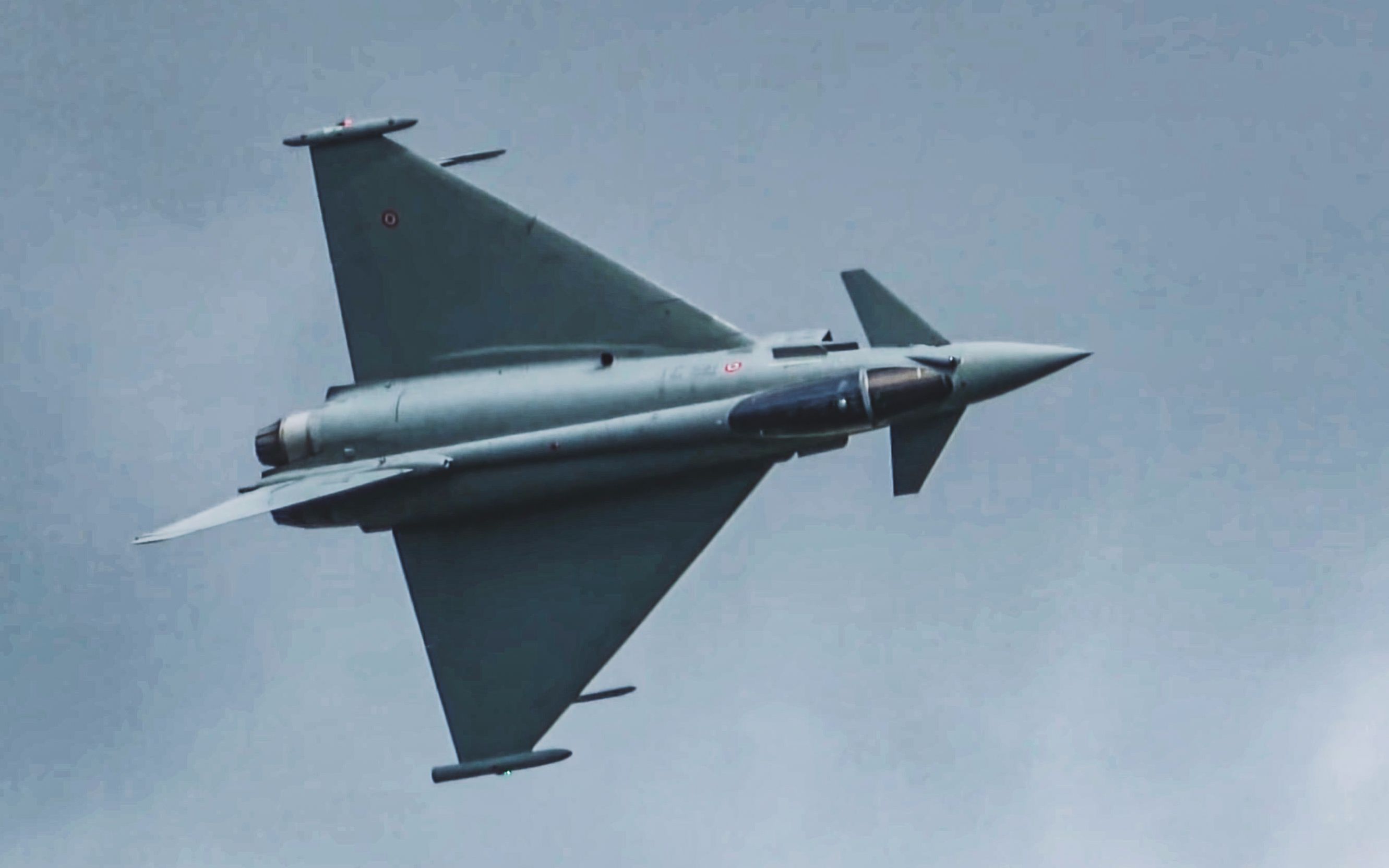 4k意大利台风战机在riat2019航展上的狂暴飞行表演