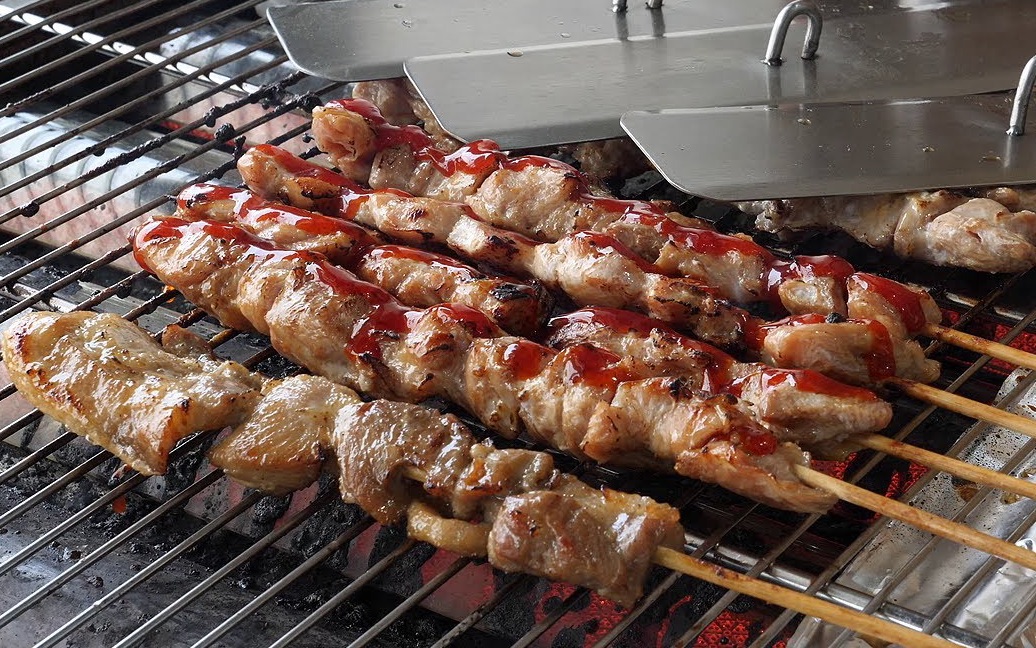 深夜食堂韩国街头辣味烤肉串晚上好忙碌的一天又结束了