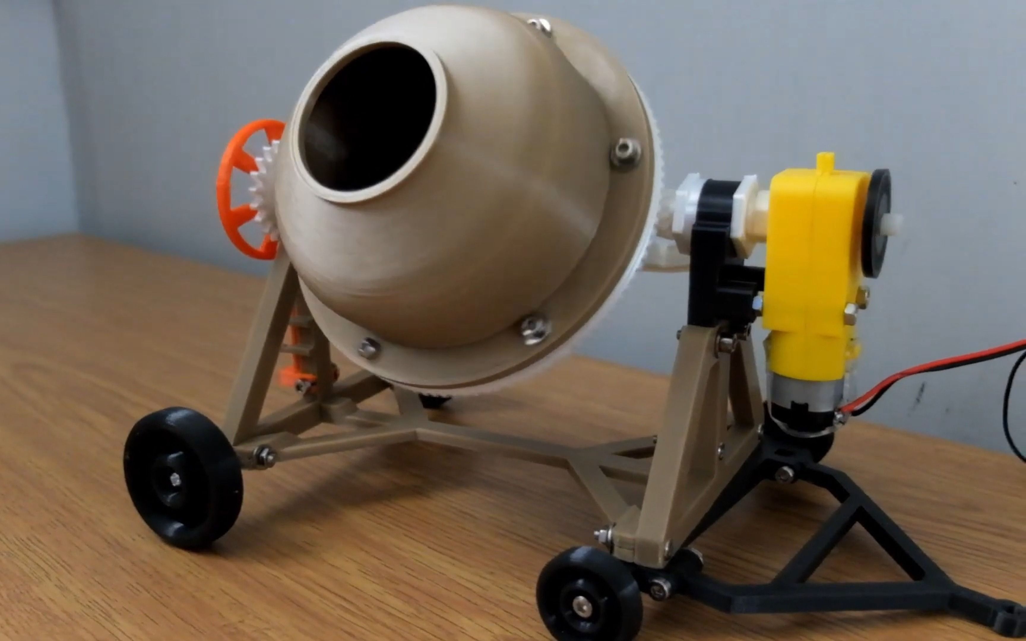 混凝土搅拌机3d打印模型分享--图纸下载链接在简介