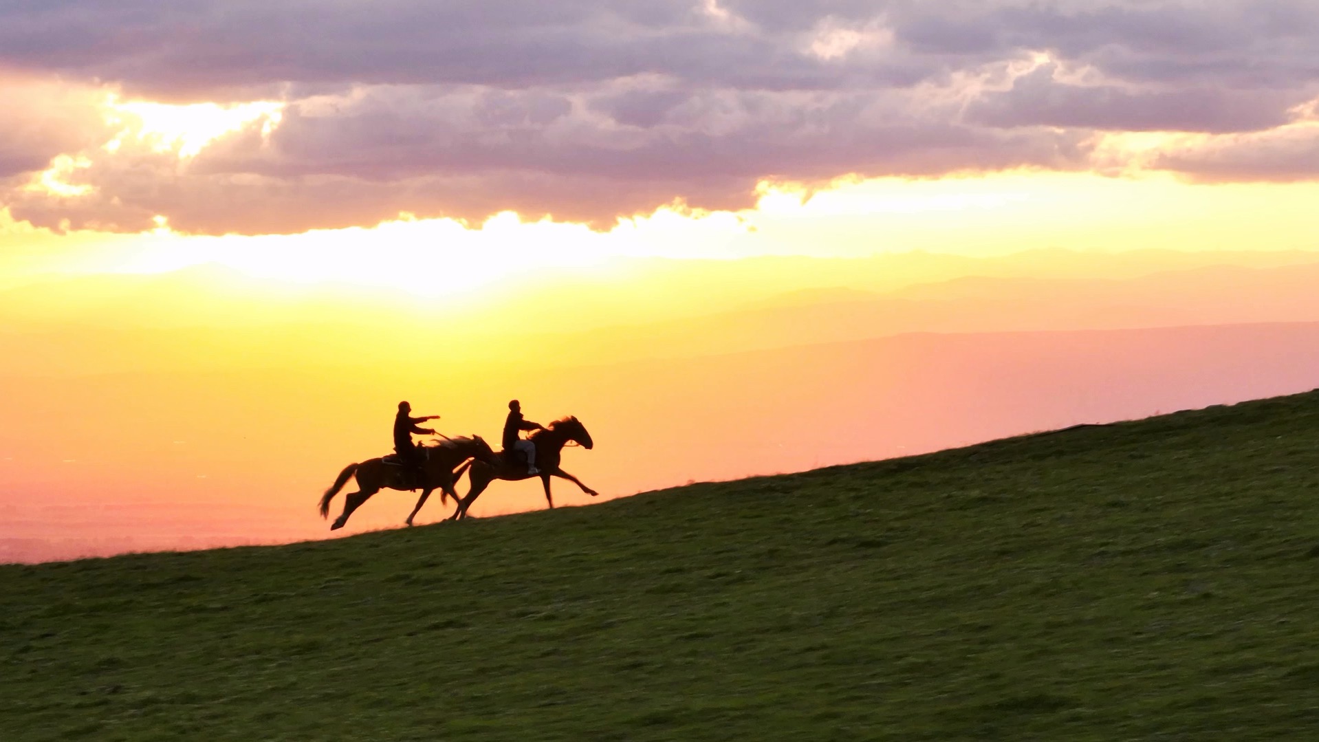 新疆记录的绝美晚霞