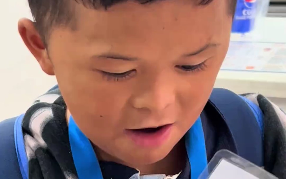 范小勤唱挖呀挖呀挖