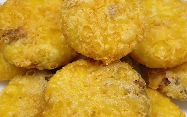 黄米面起泡油炸糕