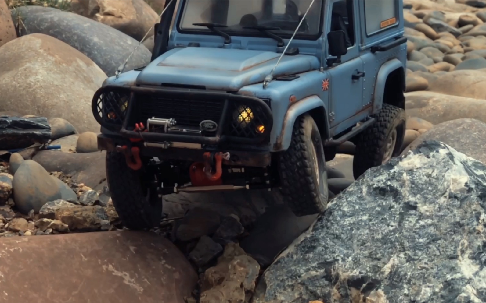 莽牛d90 极限过石滩