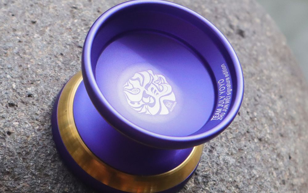 [图]REAL | TEAM JULY YOYO ZHU JUNWEI signature edition | 真实签名色宣传视频