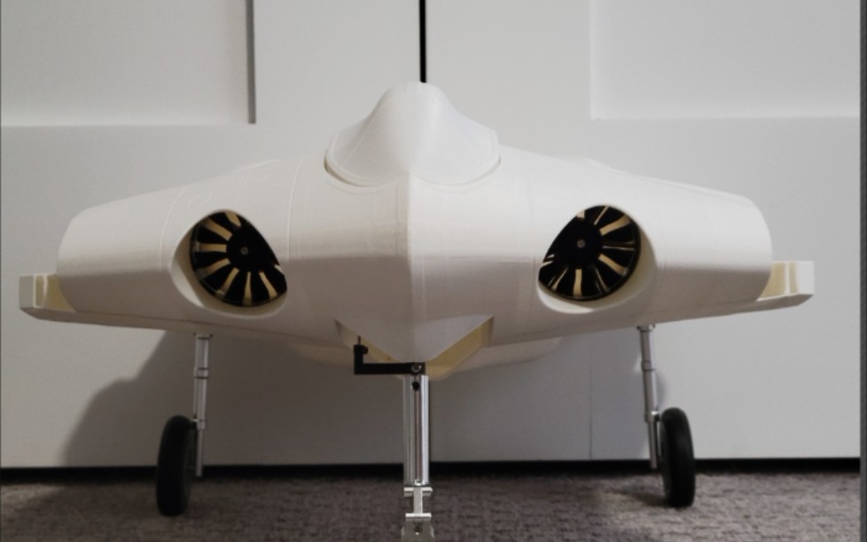 双50涵道霍顿229试飞