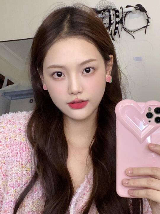 淡颜女生有效修容思路!3分钟提高妆容精致度_哔哩哔哩_bilibili