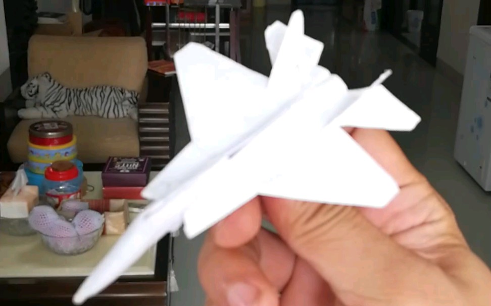 折纸飞机f35纸飞机机试飞视频
