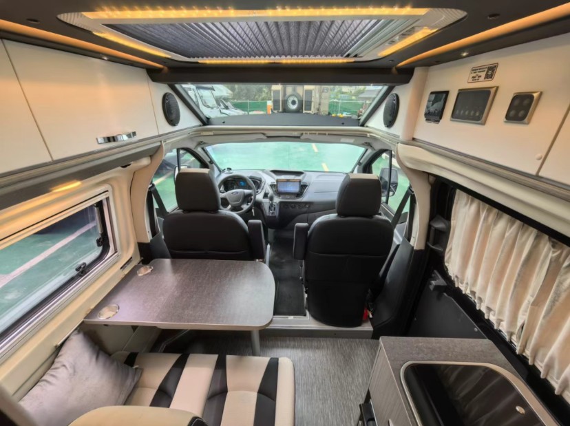 瑞弗启界r500b型房车,23年5月上牌,仅行驶0.