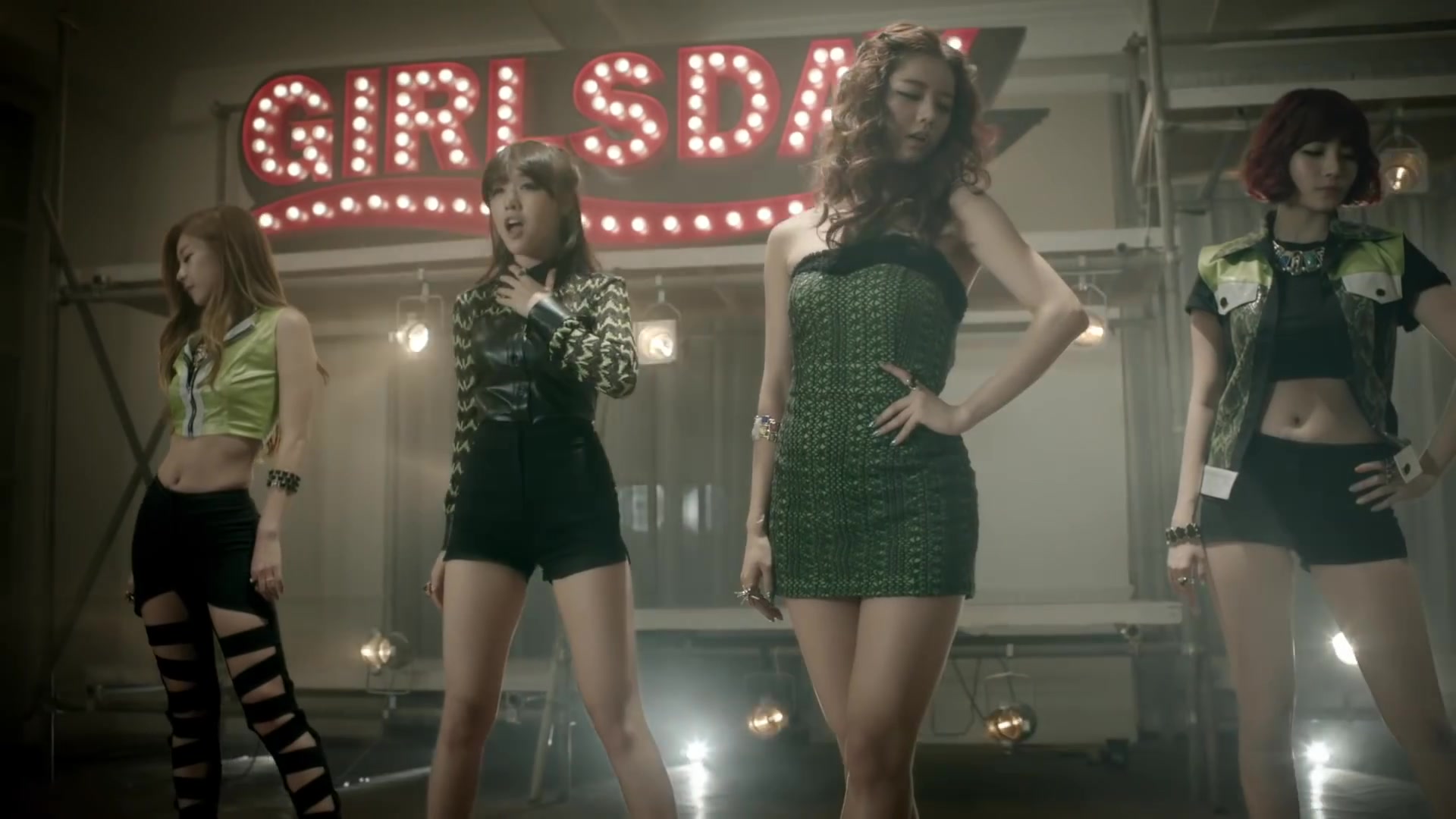 girlsdaydontforgetme官方mv1080p