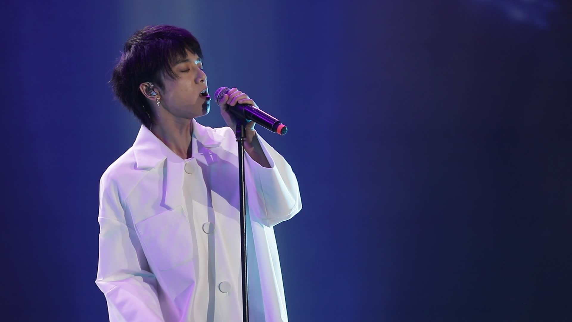 2017腾讯圣诞晚会 - 华晨宇