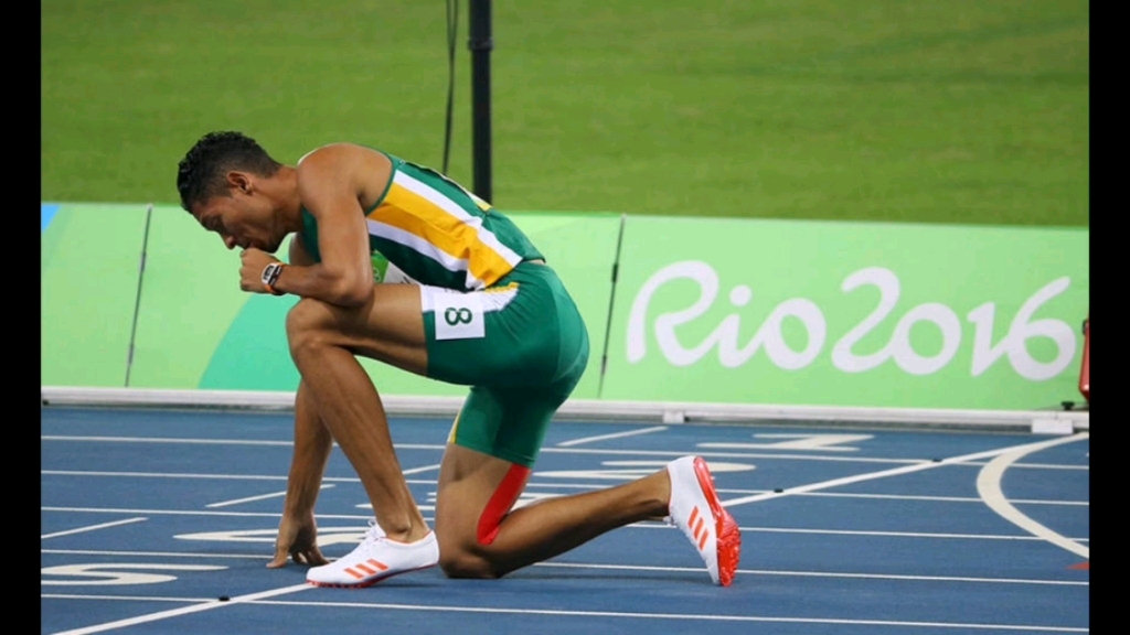 400米之神范尼凯克里约运动会破400米记录