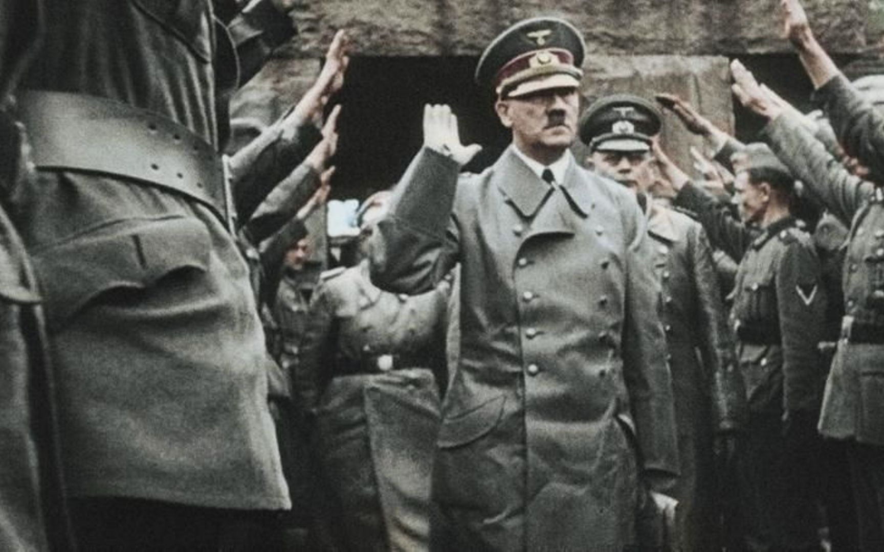 [图]启示录 希特勒征战东方 Apocalypse Hitler attaque à l'Est