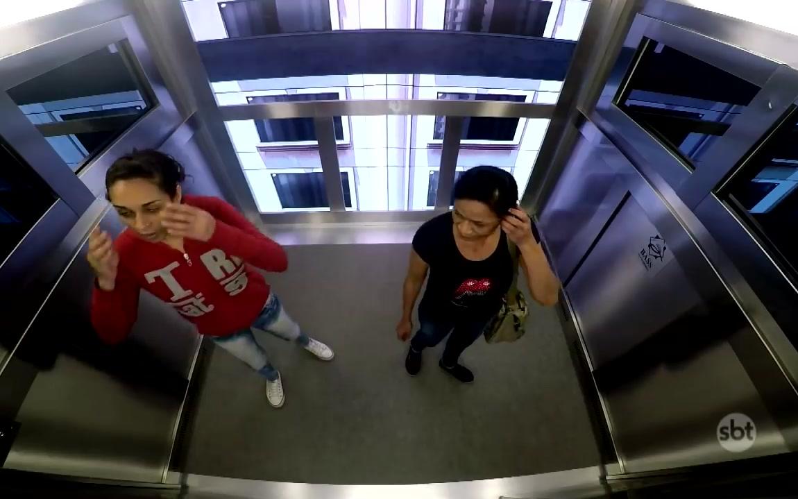 【恐怖搞笑】电梯整人