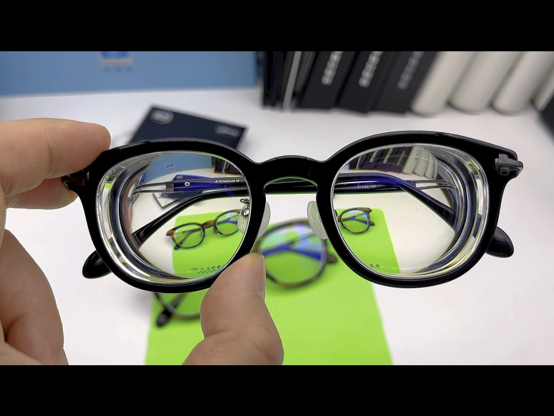 74 蔡司智锐亚洲版单光1300度1.67凯米驾驶镜片,1225度1.