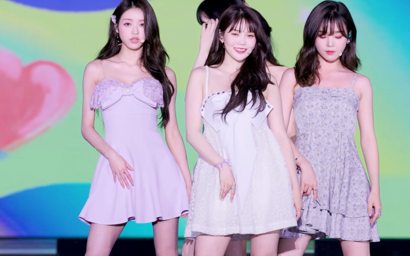 大长腿美女女团热舞合集忍不住看了十多遍8月9日3