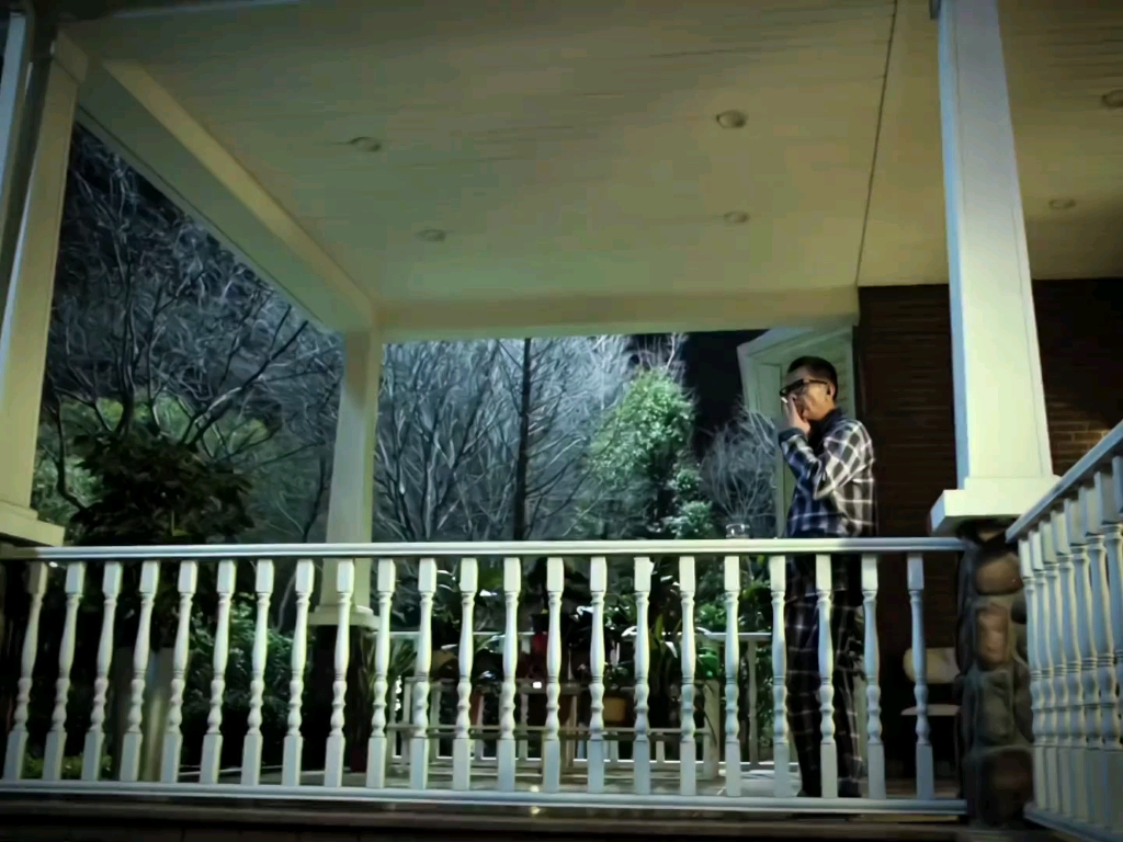 抽了一晚上烟,还是决定不去敲沙瑞金办公室的门.