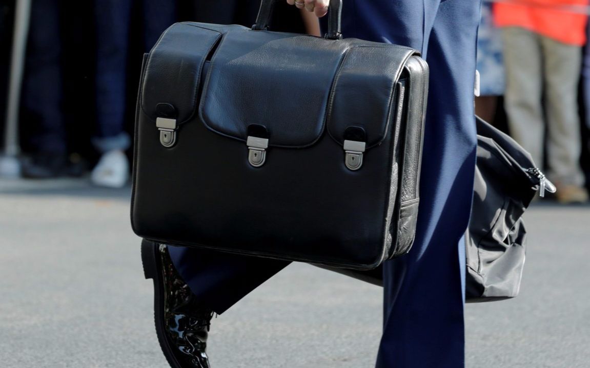 美国总统在什么情况下,才可以启动"核按钮手提箱"?