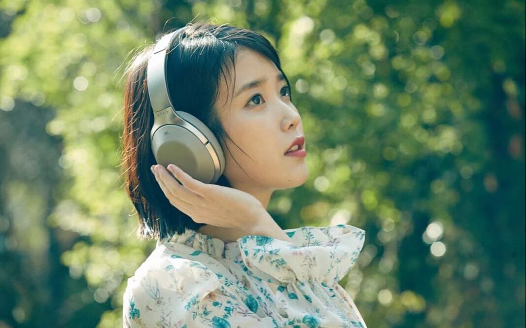 李智恩iu 高清蓝光壁纸