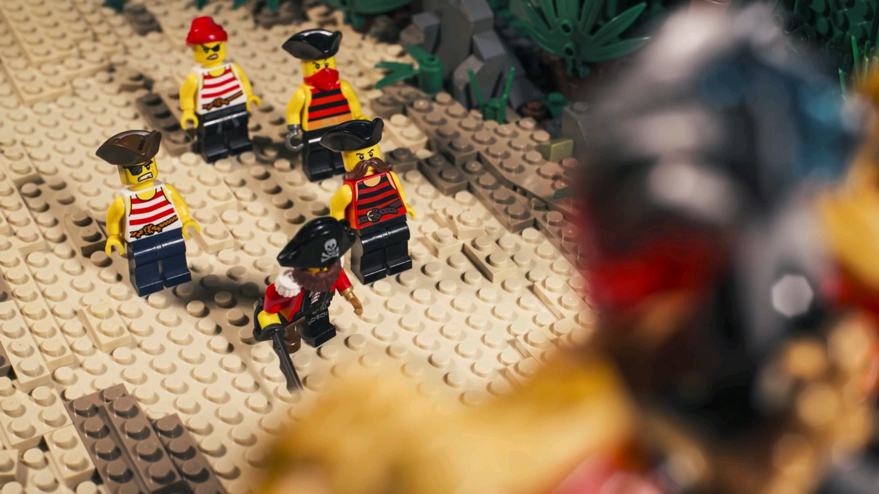 乐高官方定格动画海盗大战生化战士进击的塔虎